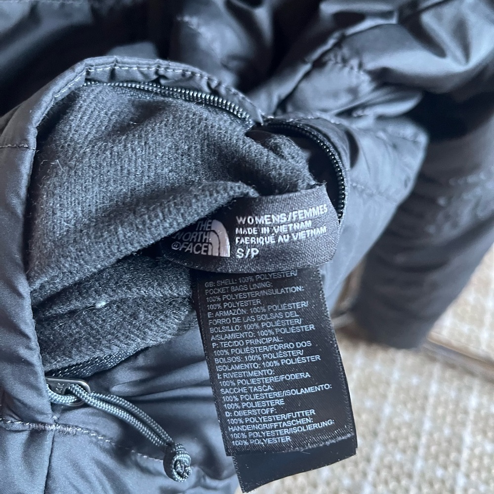 The Northface Reversible Jacket - image 5